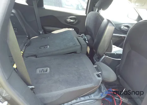 2016 Jeep Cherokee Latitude from USA, damaged, VIN 1C4PJMCBXGW374879